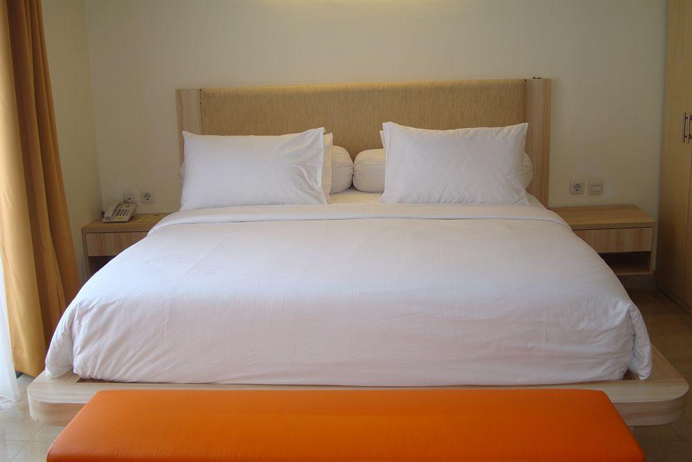Ap Suite Apartment Kuta  Exterior photo