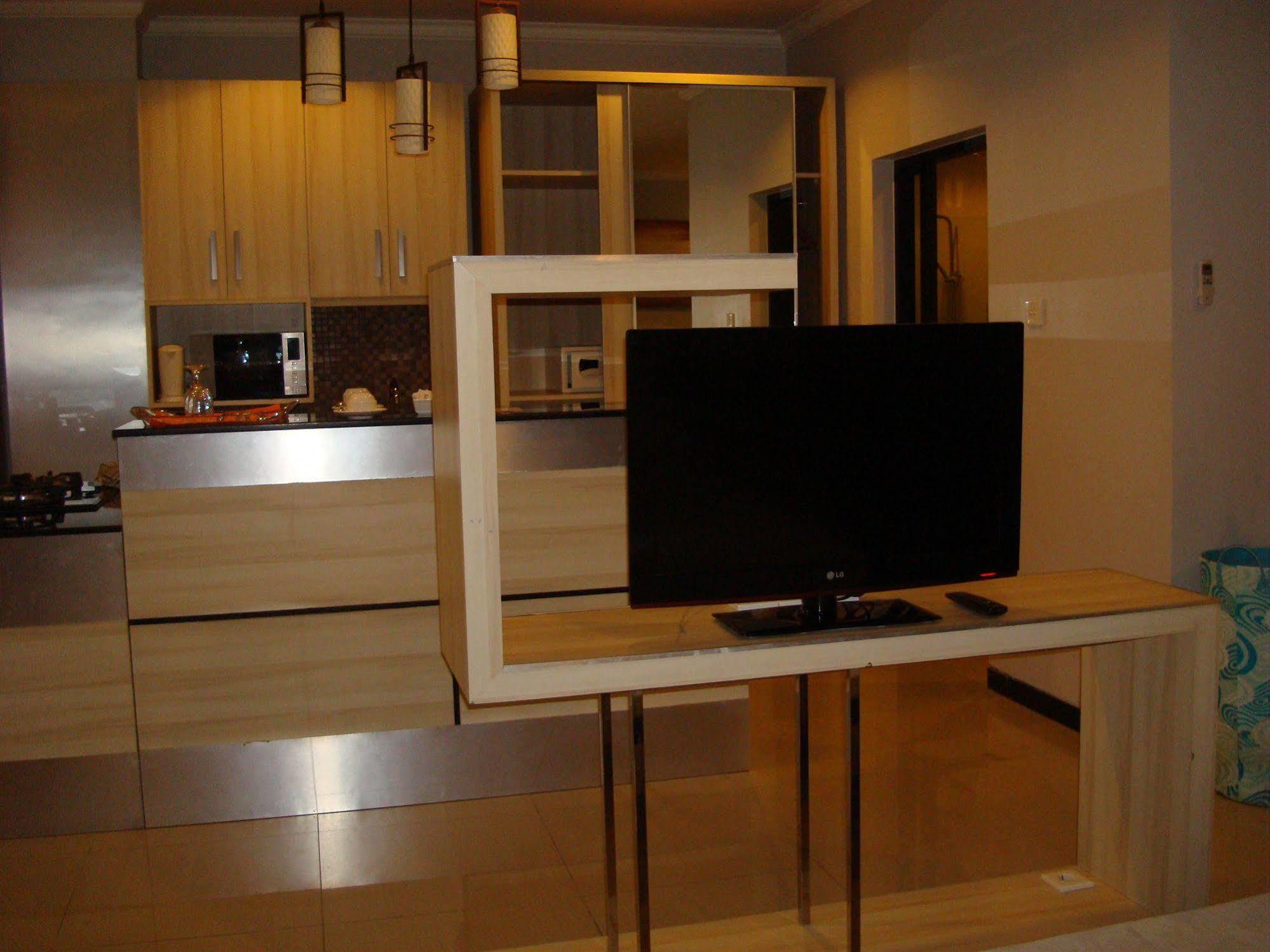 Ap Suite Apartment Kuta  Exterior photo