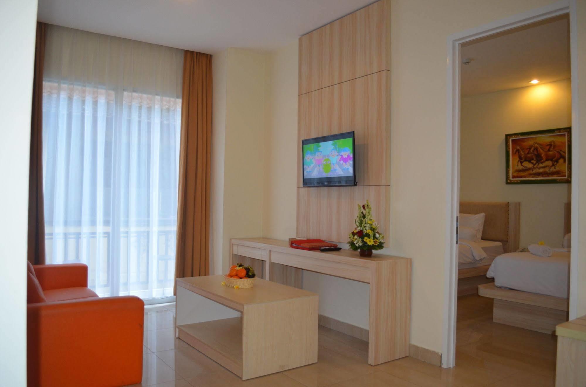 Ap Suite Apartment Kuta  Exterior photo