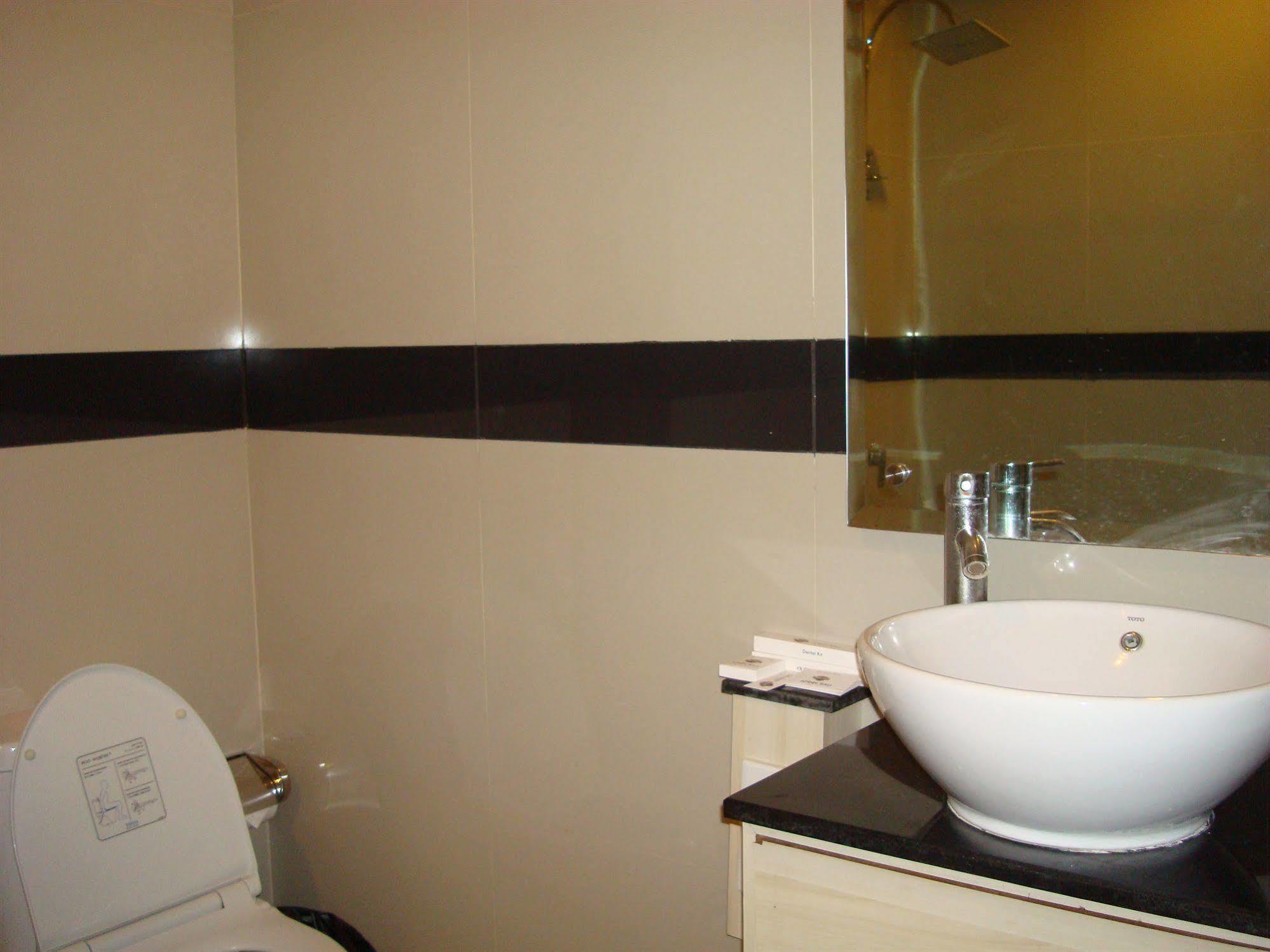 Ap Suite Apartment Kuta  Exterior photo